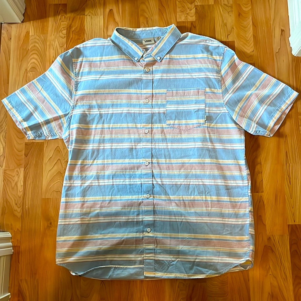 Vans Men’s Button down Shirt Size XXL